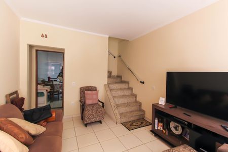 Casa de condomínio à venda com 90m², 2 quartos e 1 vaga Casa de condomínio à venda com 90m², 2 quartos e 1 vagaSala