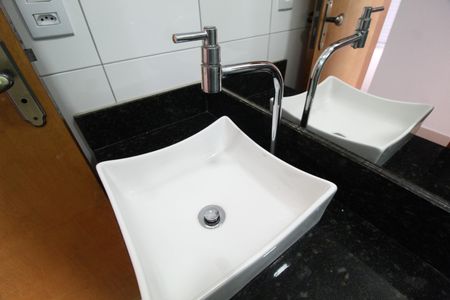 Apartamento para alugar com 60m², 2 quartos e 1 vagaBanheiro Social