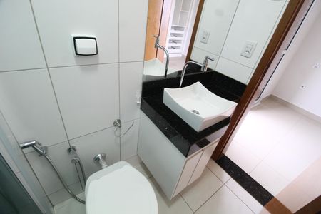 Apartamento para alugar com 60m², 2 quartos e 1 vagaBanheiro do Quarto 1