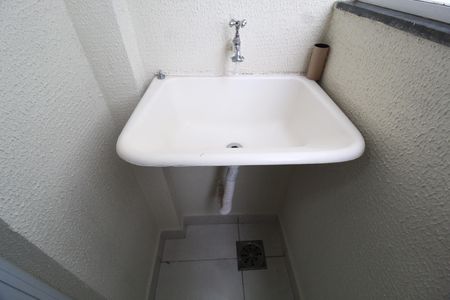 Apartamento para alugar com 60m², 2 quartos e 1 vagaÁrea de Serviço