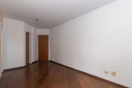 Apartamento à venda com 72m², 2 quartos e 1 vagaSala