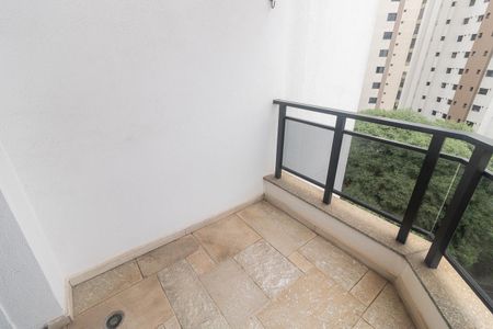 Apartamento à venda com 72m², 2 quartos e 1 vagaVaranda