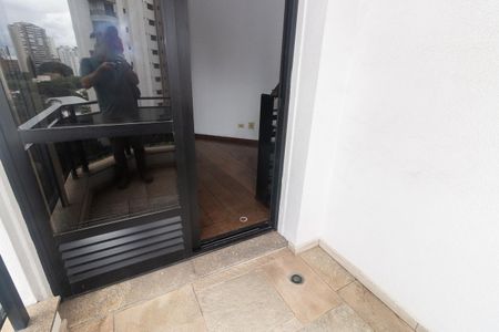 Apartamento à venda com 72m², 2 quartos e 1 vagaVaranda