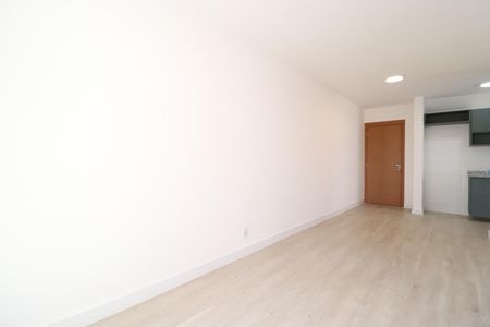 Sala de apartamento para alugar com 2 quartos, 56m² em Shopping Park, Uberlândia