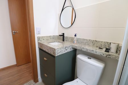 Apartamento para alugar com 56m², 2 quartos e 1 vagaBanheiro do Quarto 2