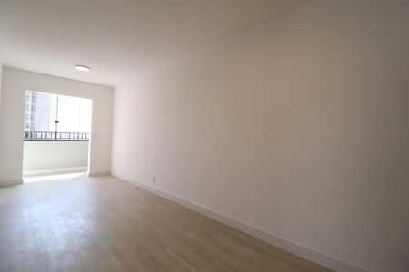 Sala de apartamento para alugar com 2 quartos, 56m² em Shopping Park, Uberlândia