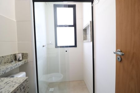 Apartamento para alugar com 56m², 2 quartos e 1 vagaBanheiro do Quarto 2