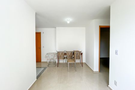 Apartamento para alugar com 43m², 2 quartos e 1 vagaSala
