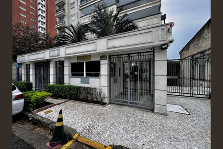 Apartamento à venda com 250m², 3 quartos e 5 vagasFachada