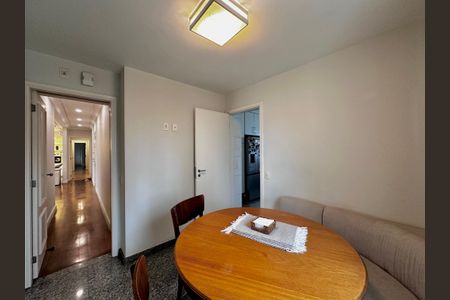 Apartamento à venda com 250m², 3 quartos e 5 vagasSala Almoço