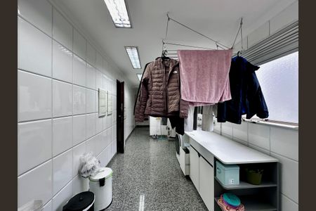 Apartamento à venda com 250m², 3 quartos e 5 vagasÁrea de Serviço