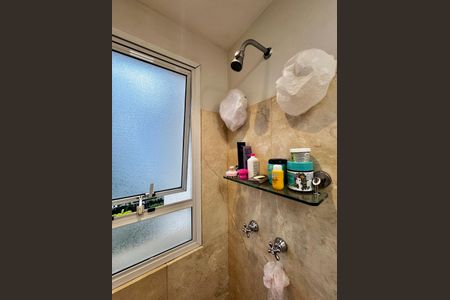 Apartamento à venda com 250m², 3 quartos e 5 vagasBanheiro Suíte 1