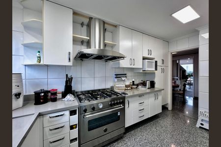 Apartamento à venda com 250m², 3 quartos e 5 vagasCozinha