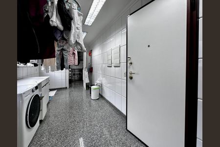 Apartamento à venda com 250m², 3 quartos e 5 vagasÁrea de Serviço