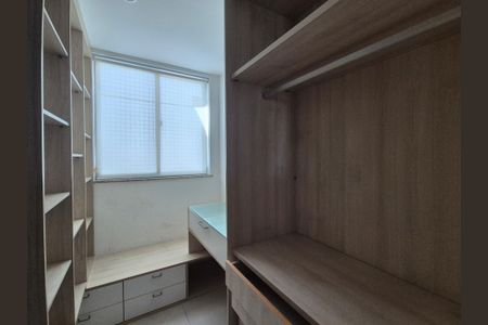 Apartamento à venda com 350m², 4 quartos e 4 vagasCloset da suite 5