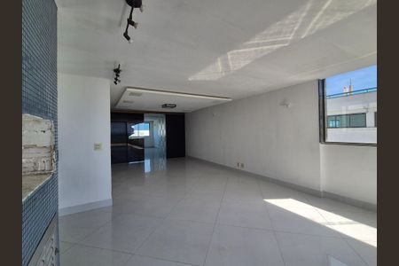 Apartamento à venda com 350m², 4 quartos e 4 vagasÁrea gourmet