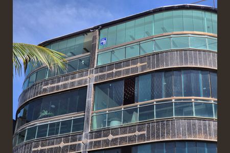 Apartamento à venda com 350m², 4 quartos e 4 vagasPlaca