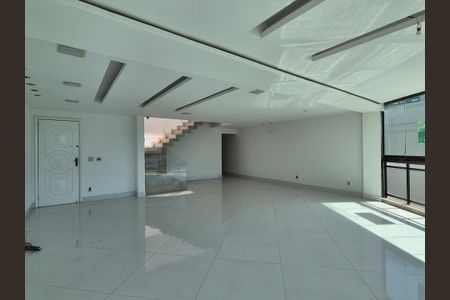 Apartamento à venda com 350m², 4 quartos e 4 vagasSala