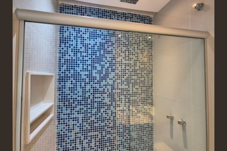 Apartamento à venda com 350m², 4 quartos e 4 vagasBanheiro da Suíte 4