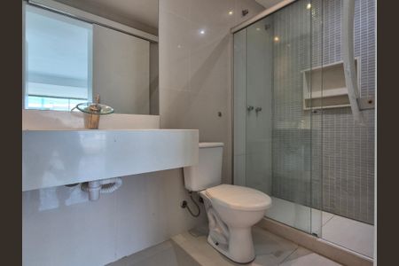 Apartamento à venda com 350m², 4 quartos e 4 vagasBanheiro da Suíte 3