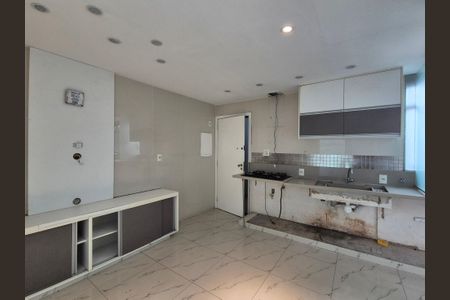 Apartamento à venda com 350m², 4 quartos e 4 vagasCozinha