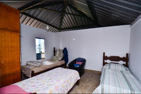 Casa à venda com 300m², 3 quartos e 2 vagasQuarto 2