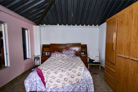 Casa à venda com 300m², 3 quartos e 2 vagasQuarto 1