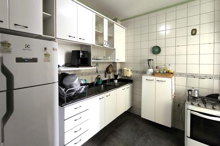 Apartamento à venda com 56m², 2 quartos e 1 vagaCozinha