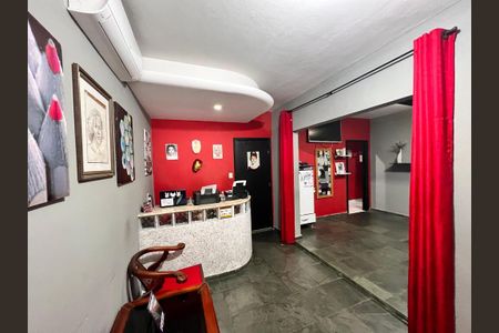 Casa à venda com 270m², 5 quartos e 1 vaga Casa à venda com 270m², 5 quartos e 1 vagaSala de Estar