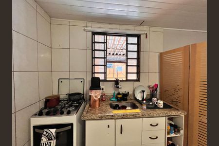 Casa à venda com 270m², 5 quartos e 1 vaga Casa à venda com 270m², 5 quartos e 1 vagaCasa 3 - Cozinha