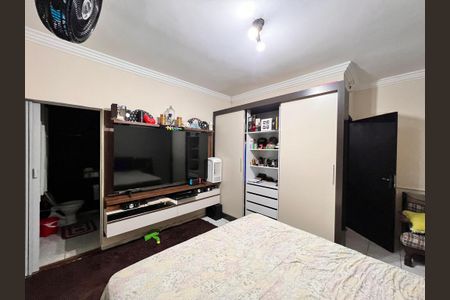 Casa à venda com 270m², 5 quartos e 1 vaga Casa à venda com 270m², 5 quartos e 1 vagaQuarto Suíte