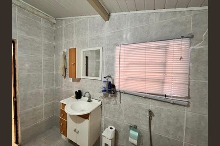 Casa à venda com 270m², 5 quartos e 1 vaga Casa à venda com 270m², 5 quartos e 1 vagaCasa 3 - Banheiro