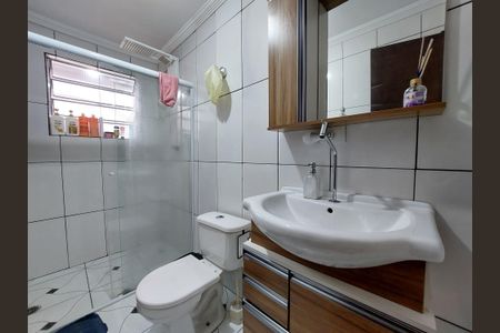 Casa à venda com 150m², 3 quartos e 2 vagasBanheiro da Edícula