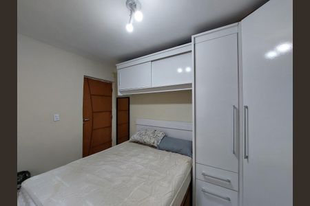 Casa à venda com 150m², 3 quartos e 2 vagasQuarto 2