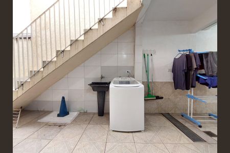 Casa à venda com 150m², 3 quartos e 2 vagasÁrea de Serviço