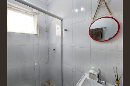Casa à venda com 150m², 3 quartos e 2 vagasBanheiro 1