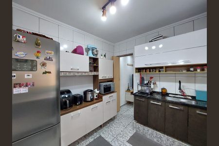 Casa à venda com 150m², 3 quartos e 2 vagasCozinha