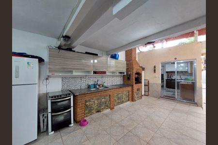 Casa à venda com 150m², 3 quartos e 2 vagasÁrea de Lazer