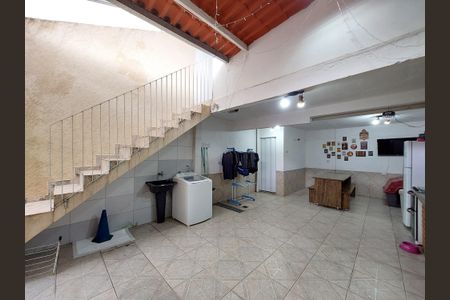 Casa à venda com 150m², 3 quartos e 2 vagasÁrea de Lazer