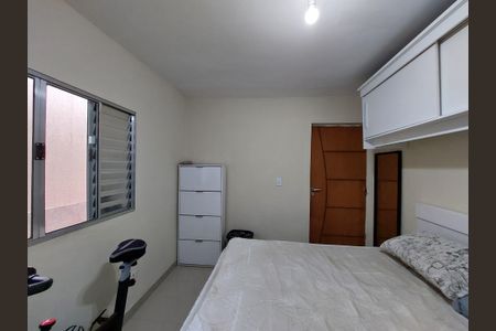 Casa à venda com 150m², 3 quartos e 2 vagasQuarto 2