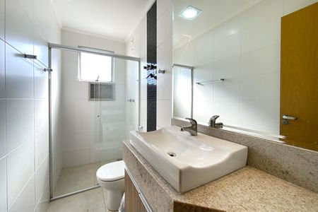 Apartamento à venda com 160m², 3 quartos e 3 vagasBanheiro social