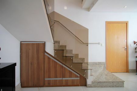 Apartamento à venda com 160m², 3 quartos e 3 vagasSala