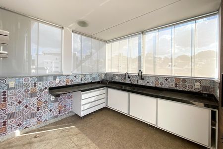 Apartamento à venda com 160m², 3 quartos e 3 vagasEspaço Gourmet