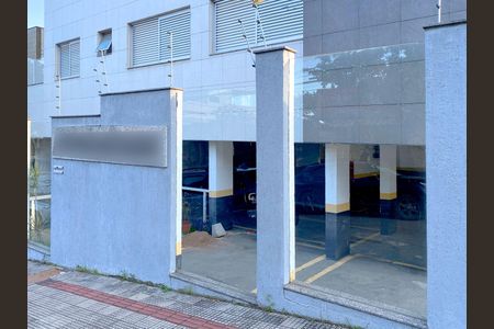 Apartamento à venda com 160m², 3 quartos e 3 vagasFachada