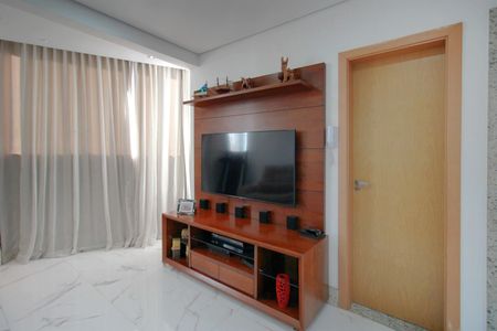 Apartamento à venda com 160m², 3 quartos e 3 vagasSala
