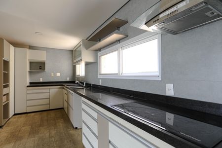 Apartamento para alugar com 100m², 3 quartos e 2 vagasCozinha