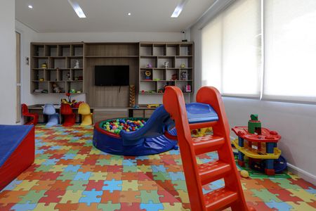 Apartamento para alugar com 100m², 3 quartos e 2 vagasÁrea Comum - Brinquedoteca