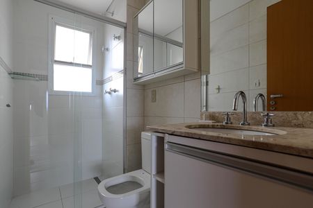 Apartamento para alugar com 100m², 3 quartos e 2 vagasBanheiro