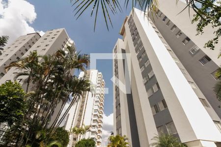 Apartamento à venda com 88m², 3 quartos e 1 vaga Apartamento à venda com 88m², 3 quartos e 1 vagaFachada