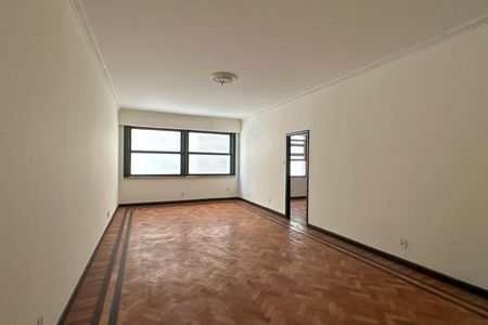 Apartamento à venda com 132m², 3 quartos e sem vagaSala